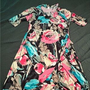 MSK Vibrant Floral Long Sleeve Dress